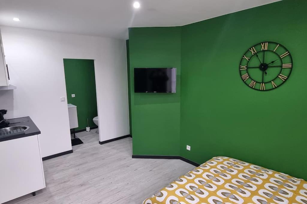 Studio Hibiscus Tout Confort, Renove Saint-Quentin  Esterno foto